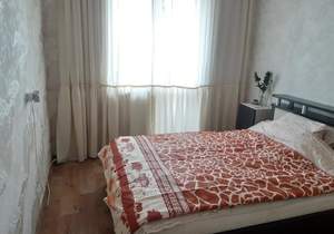 4-к квартира, вторичка, 82м2, 10/10 этаж