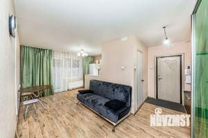 2-к квартира, вторичка, 57м2, 1/10 этаж