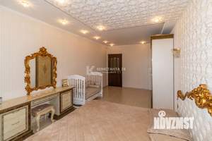 4-к квартира, вторичка, 200м2, 16/17 этаж