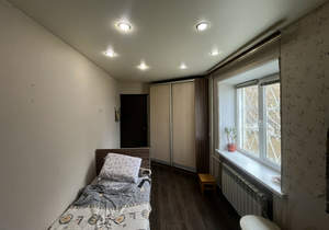 2-к квартира, вторичка, 40м2, 1/5 этаж