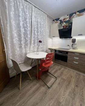 2-к квартира, вторичка, 50м2, 6/9 этаж