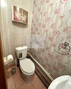 2-к квартира, вторичка, 65м2, 1/10 этаж