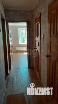 2-к квартира, вторичка, 52м2, 1/10 этаж