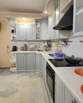 3-к квартира, вторичка, 101м2, 2/10 этаж