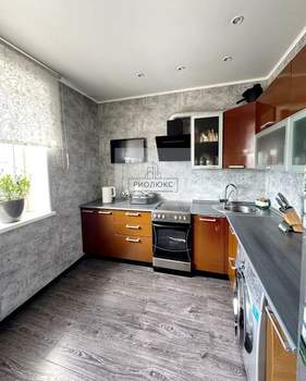 2-к квартира, вторичка, 64м2, 10/10 этаж