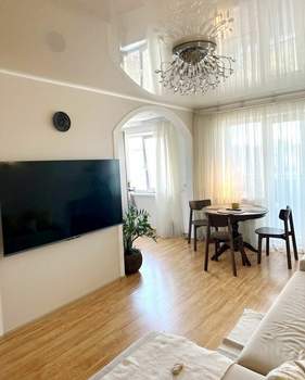 3-к квартира, вторичка, 62м2, 5/5 этаж
