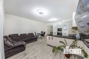 3-к квартира, вторичка, 82м2, 9/14 этаж