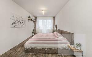 2-к квартира, вторичка, 49м2, 9/9 этаж