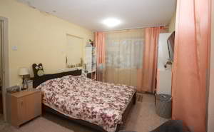 2-к квартира, вторичка, 47м2, 1/5 этаж