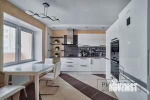 3-к квартира, вторичка, 90м2, 2/9 этаж