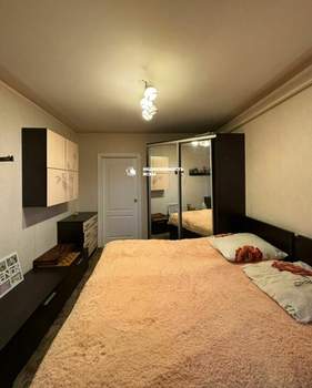 4-к квартира, вторичка, 87м2, 9/9 этаж