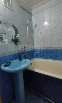 1-к квартира, вторичка, 42м2, 9/9 этаж