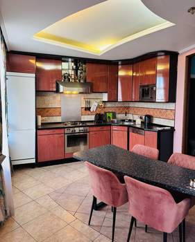 4-к квартира, вторичка, 158м2, 5/5 этаж