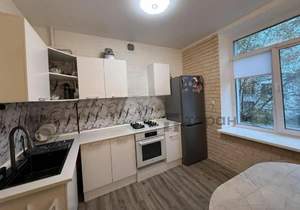 3-к квартира, вторичка, 71м2, 1/3 этаж