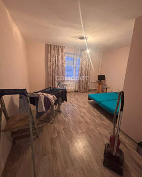 3-к квартира, вторичка, 65м2, 1/10 этаж