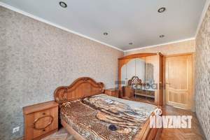 4-к квартира, вторичка, 82м2, 8/10 этаж