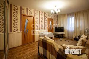 4-к квартира, вторичка, 61м2, 5/5 этаж