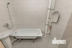 2-к квартира, вторичка, 43м2, 1/10 этаж