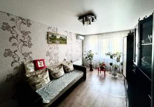 3-к квартира, вторичка, 65м2, 6/10 этаж