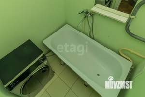 3-к квартира, вторичка, 74м2, 9/10 этаж