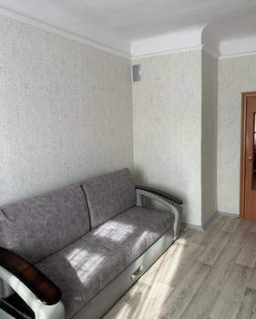 2-к квартира, вторичка, 56м2, 2/2 этаж