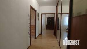 2-к квартира, вторичка, 63м2, 7/18 этаж
